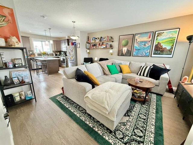 3 - 1134 Keystone Road W