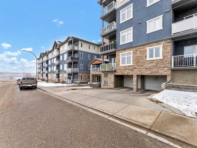 317 - 19 Terrace View NE