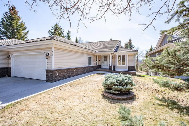 24 Sunrise Way