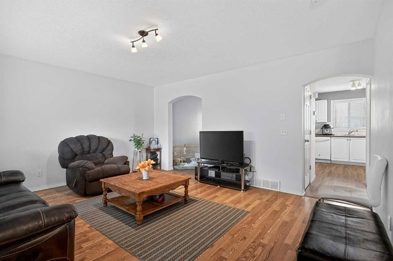260 Stonemere Place, Chestermere