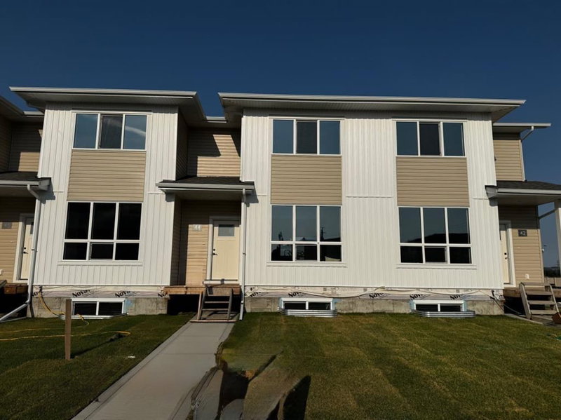44 Lavelle Close
