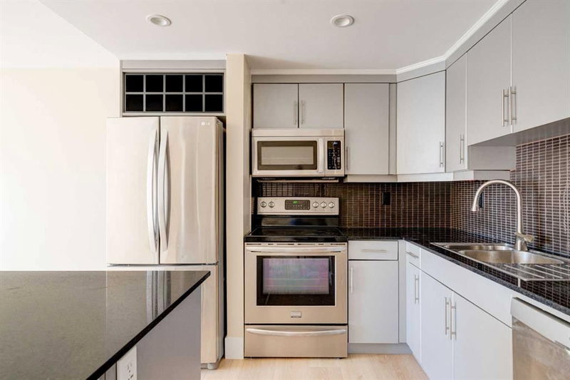 301 - 410 1 Avenue NE, Calgary, T2E 0B4 | Image 2