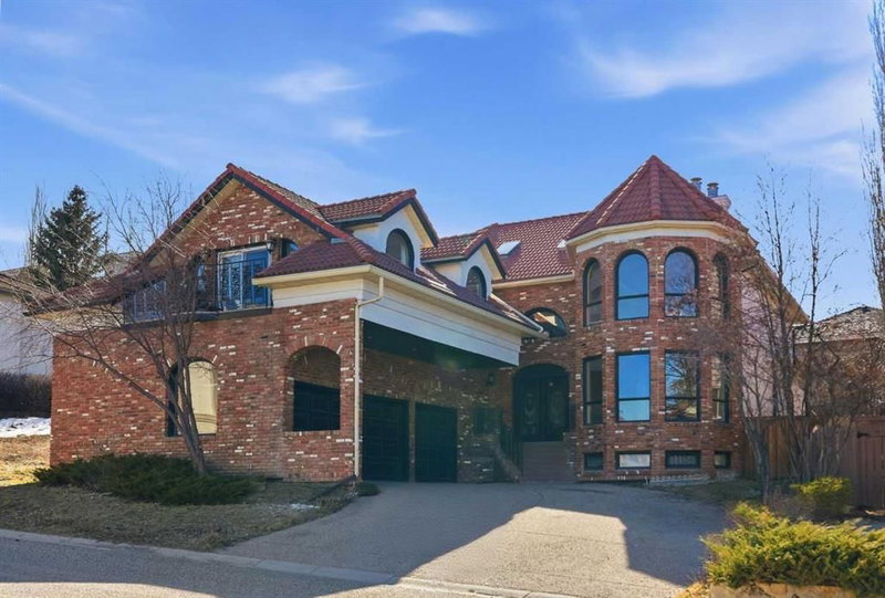 91 Patterson Crescent SW, Calgary, Alberta