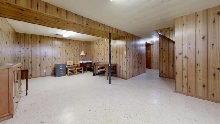 Listing Image 43