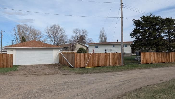 Listing Image 8