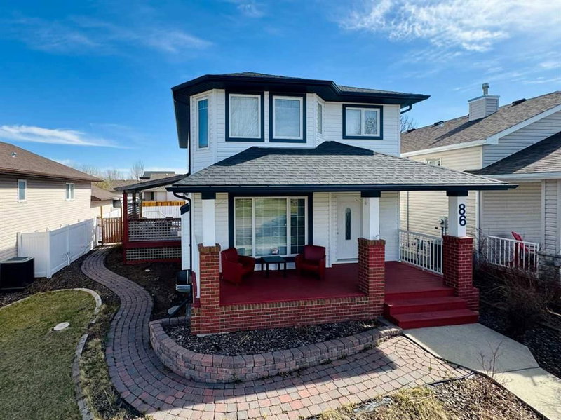 86 Riverstone Boulevard W, Lethbridge, T1K 7X5 | Image 2
