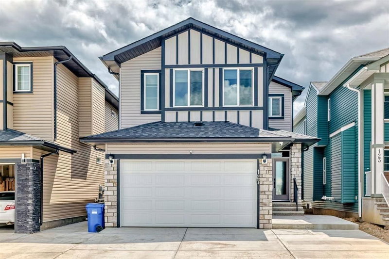 127 Saddlecrest Grove NE, Calgary, T3J2K3 | Image 2