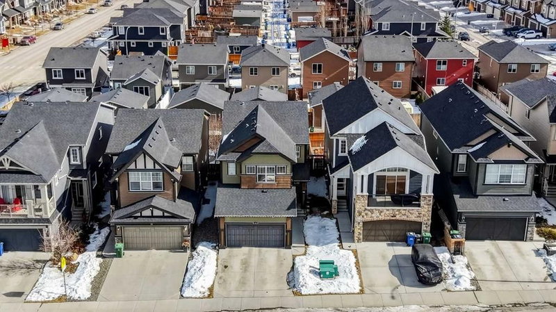 15 Fireside Crescent, Cochrane, T4C 2L4 | Image 2