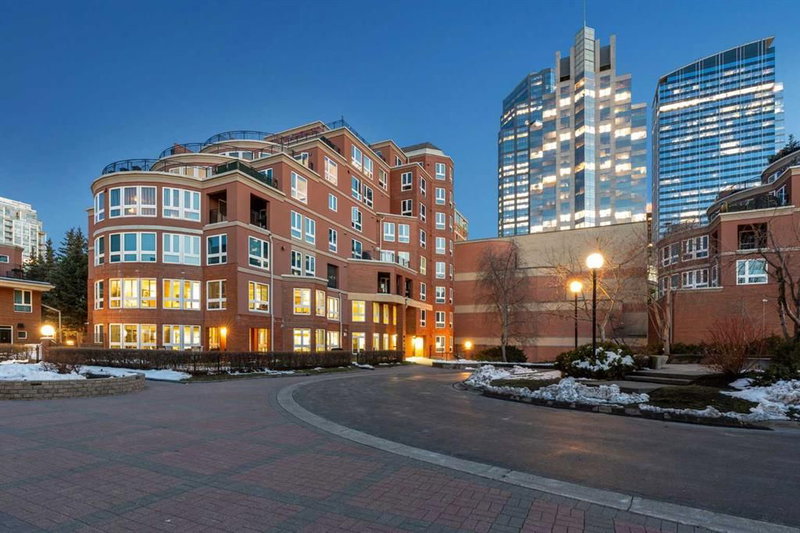 400 Eau Claire Avenue SW #8203, Calgary, Alberta