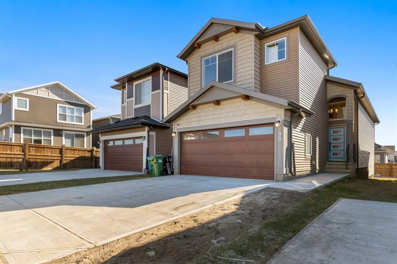 90 Homestead Circle NE, Calgary, T3J 5R6 | Image 2