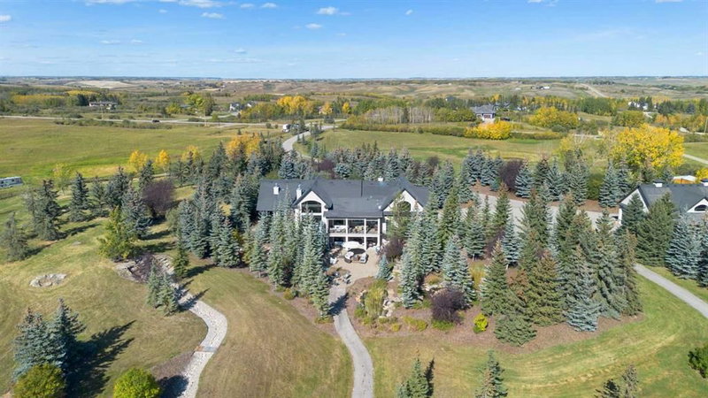 32045 Willow Way, Rural Rocky View County, Alberta
