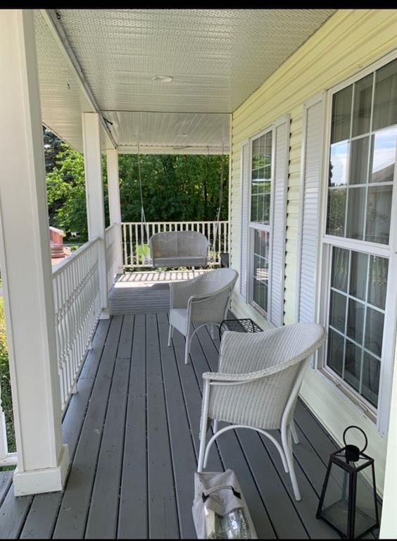 113 Park Drive, Whitecourt, T7S1S6 | Image 2