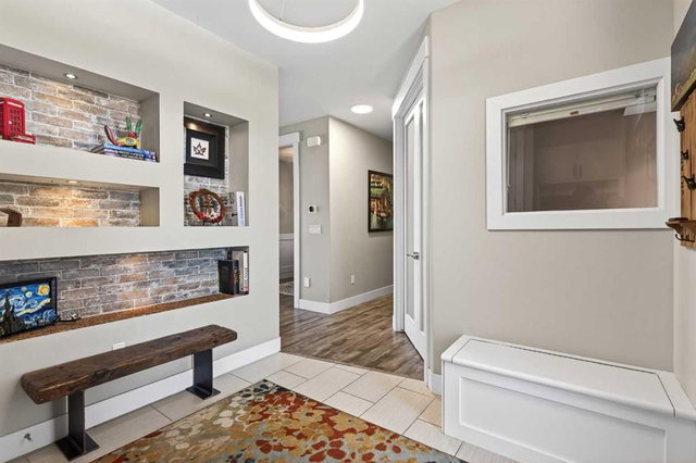 120 Baysprings Court SW