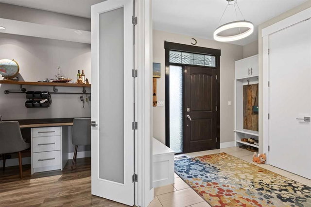 120 Baysprings Court SW