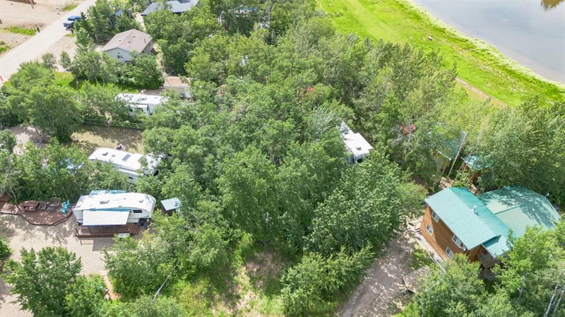 4 Aspen Crescent