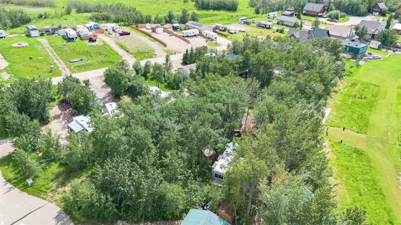 4 Aspen Crescent