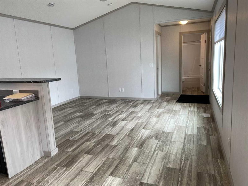 36 - 4308 42 Avenue, Rocky Mountain House, T4T1L8 | Image 3