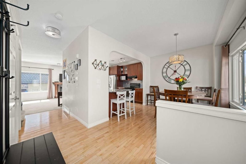 115 Drake Landing Court, Okotoks, T1S 2M3 | Image 2