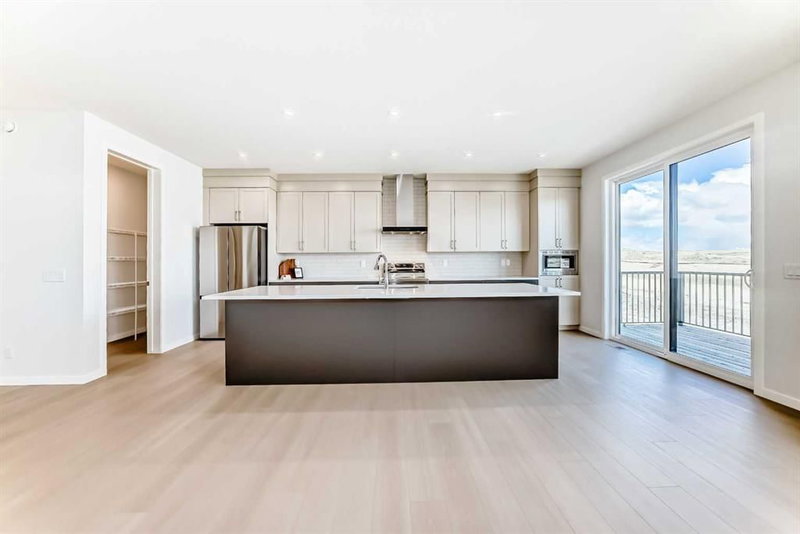 396 Herron Landing NE, Calgary, T3P 2R5 | Image 3