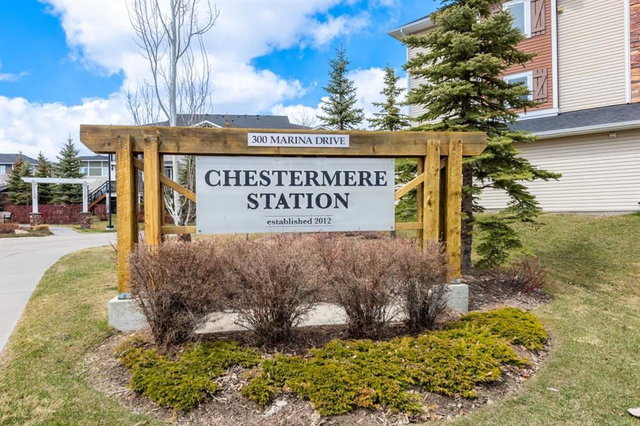 82 - 300 Marina Drive