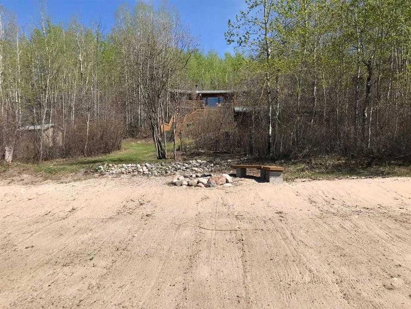 322 & 318  1322 680 Road, Lac La Biche, T0A2C1 | Image 2
