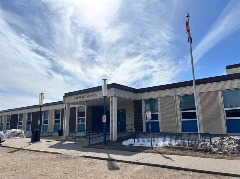 5052 Cornerstone Crescent, High Prairie, T0G 1E0 | Image 2