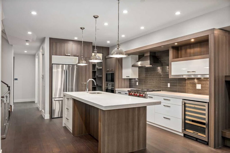 3818 17 Street SW, Calgary, T2T4N9 | Image 2