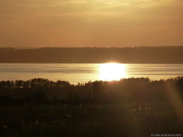 14 - 420069 Range Road 284