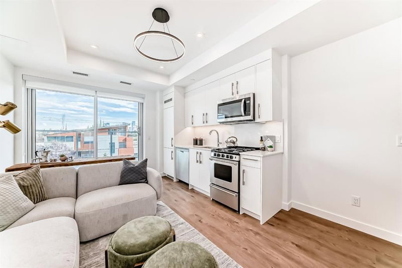 236 - 110 18A Street NW, Calgary, T2N 5G5 | Image 3