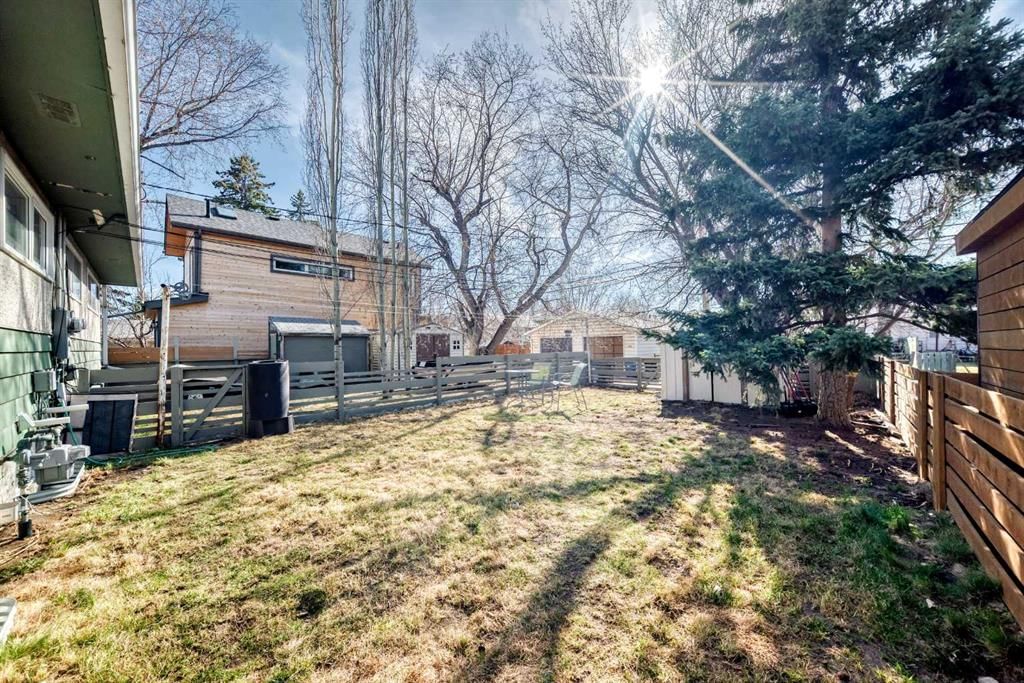 Listing Image 44