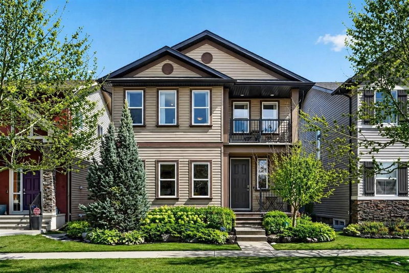 4703 Elgin Avenue, Calgary, Alberta