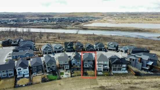 60 Cranbrook Cape SE