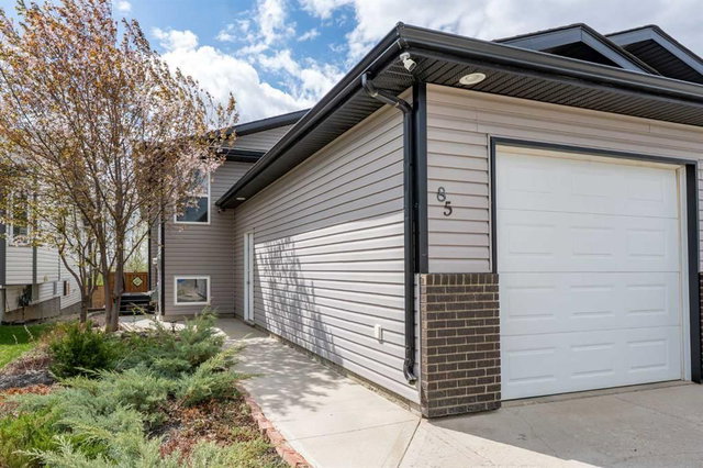 85 Vista Road SE