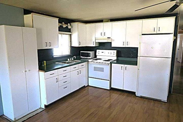 4 21A St Close