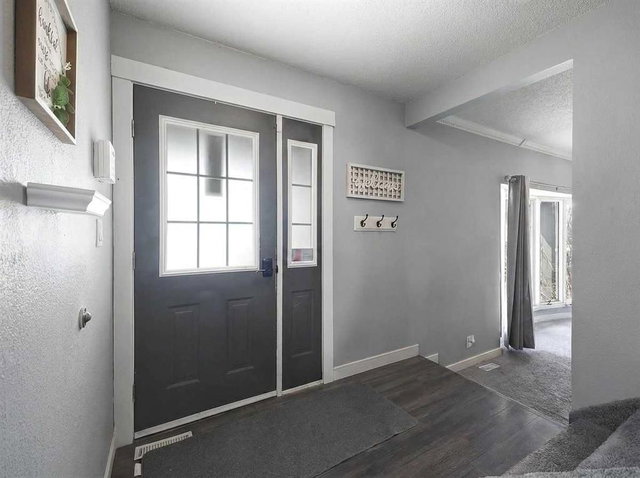 10 Blackstone Avenue