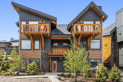 101K - 209 Stewart Creek Rise