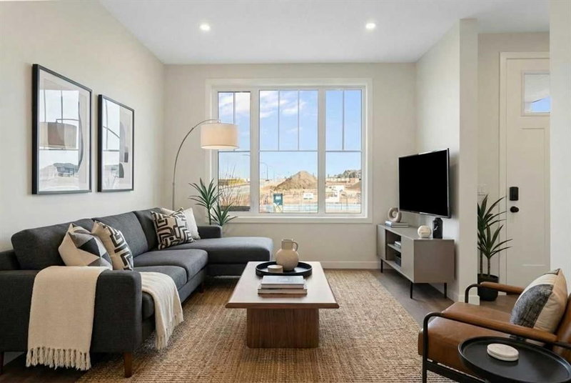 1457 Rangeview Drive SE, Calgary, T3S0P8 | Image 2