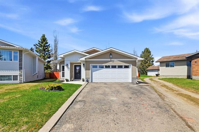 8 Willow Place