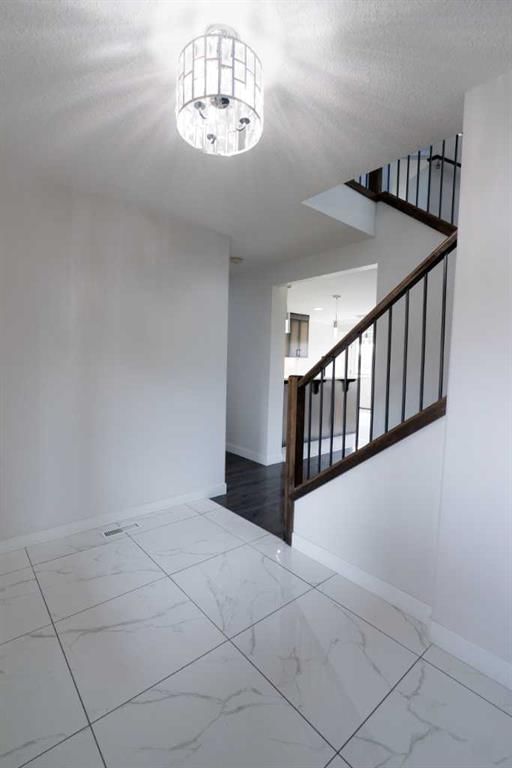 5810 90 Street