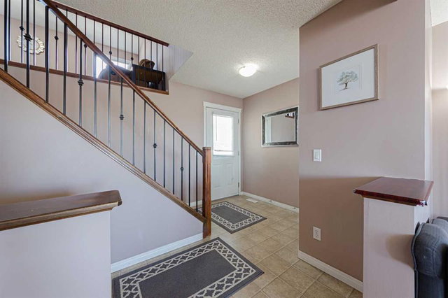 133 Saddlefield Place NE