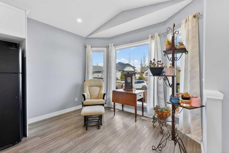 308 Cambridge Place, Cambridge Glen — interior photo 5