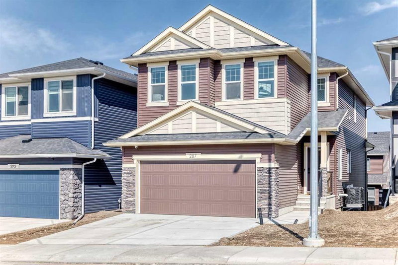 287 Amblehurst Way NW, Calgary, T3P2J8 | Image 2