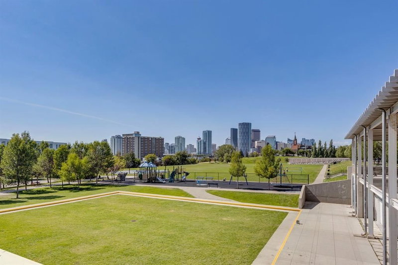 108 - 990 Centre Avenue NE, Calgary, T2E 2M9 | Image 2