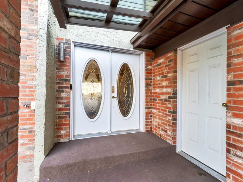 35 Horner Court NE