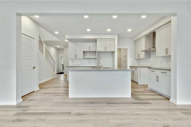 400 Heartwood Grove SE