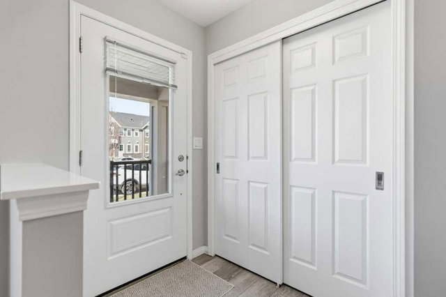 47 Yorkville Boulevard SW