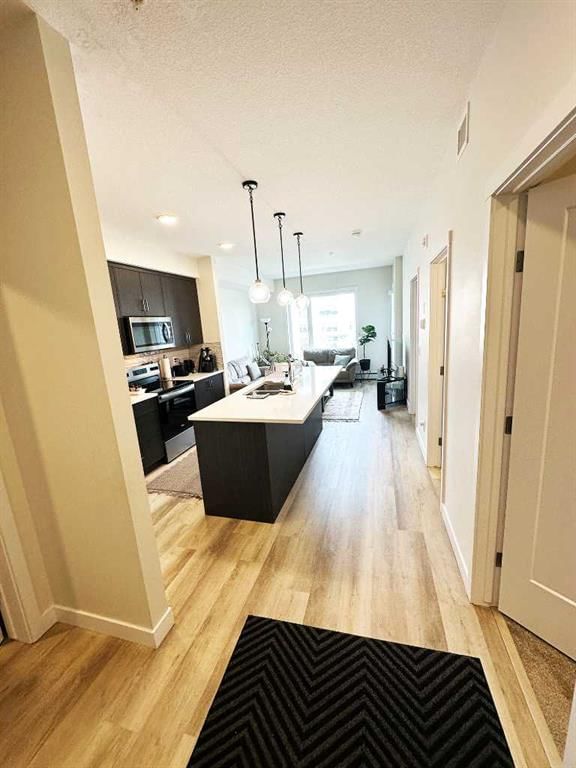 205 - 700 Shawnee Square SW