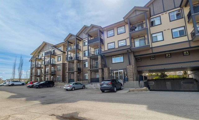 403 - 117 Copperpond Common SE