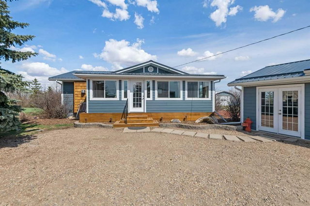 274048 Range Road 261