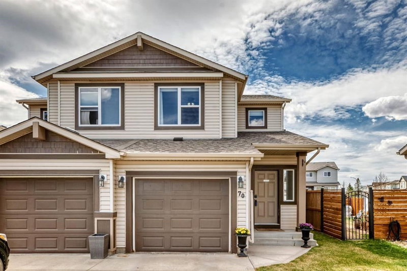Recently sold home in Johnstone Park